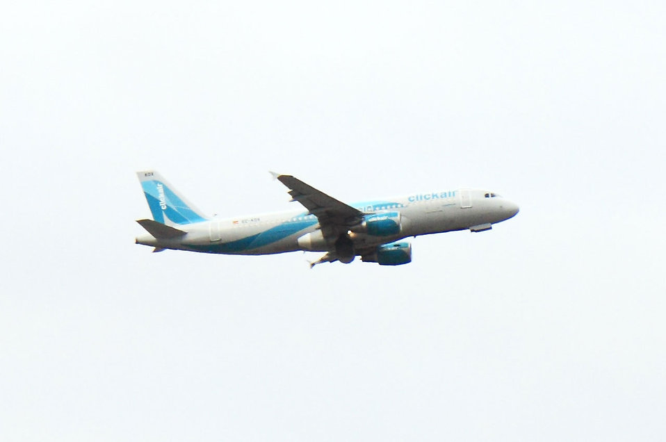 A passenger airplane preparing to land : Free Stock Photo