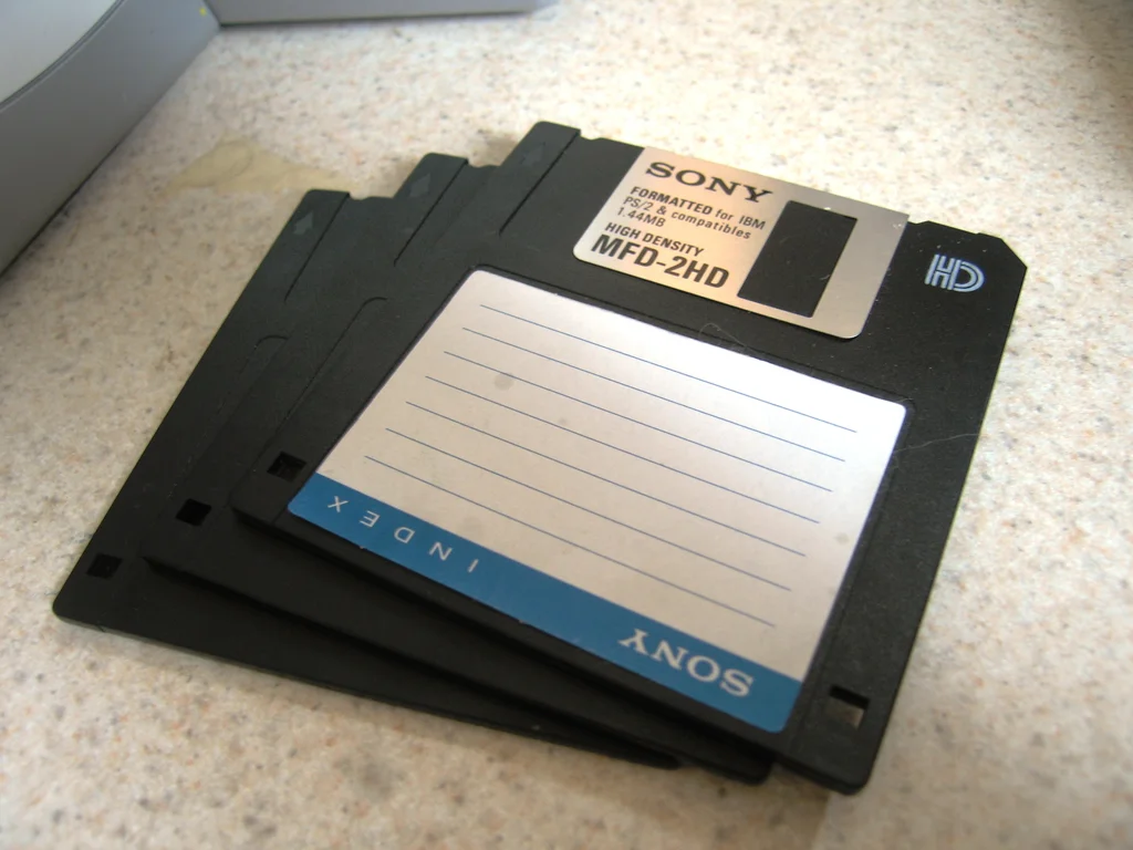 Floppy discs : Free Stock Photo