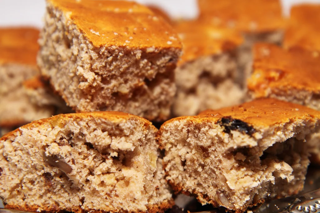 Several fancy cakes with nuts : Free Stock Photo